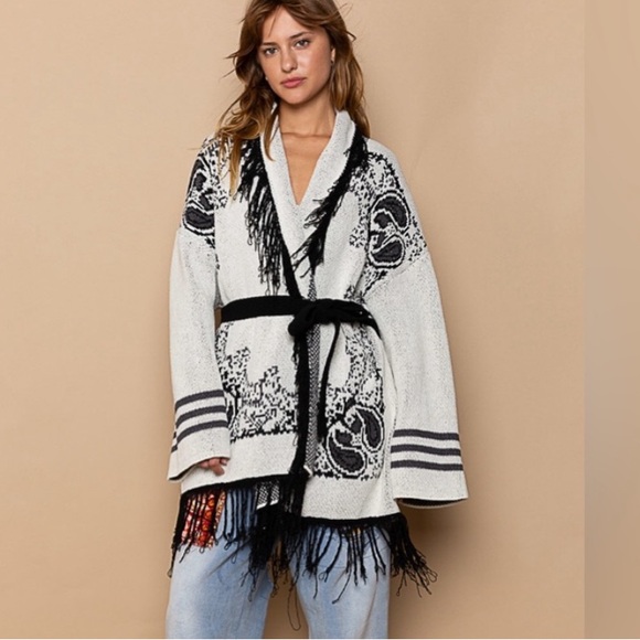 NWOT POL Women's Cream Cardigan Boho Oversized Chenille Long Sleeve Belted. - Picture 2 of 6